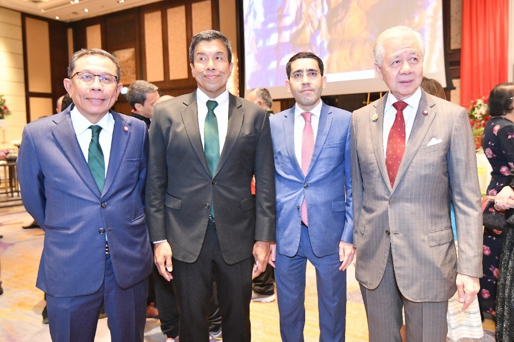 LINE ALBUM 110268 2 250213 6