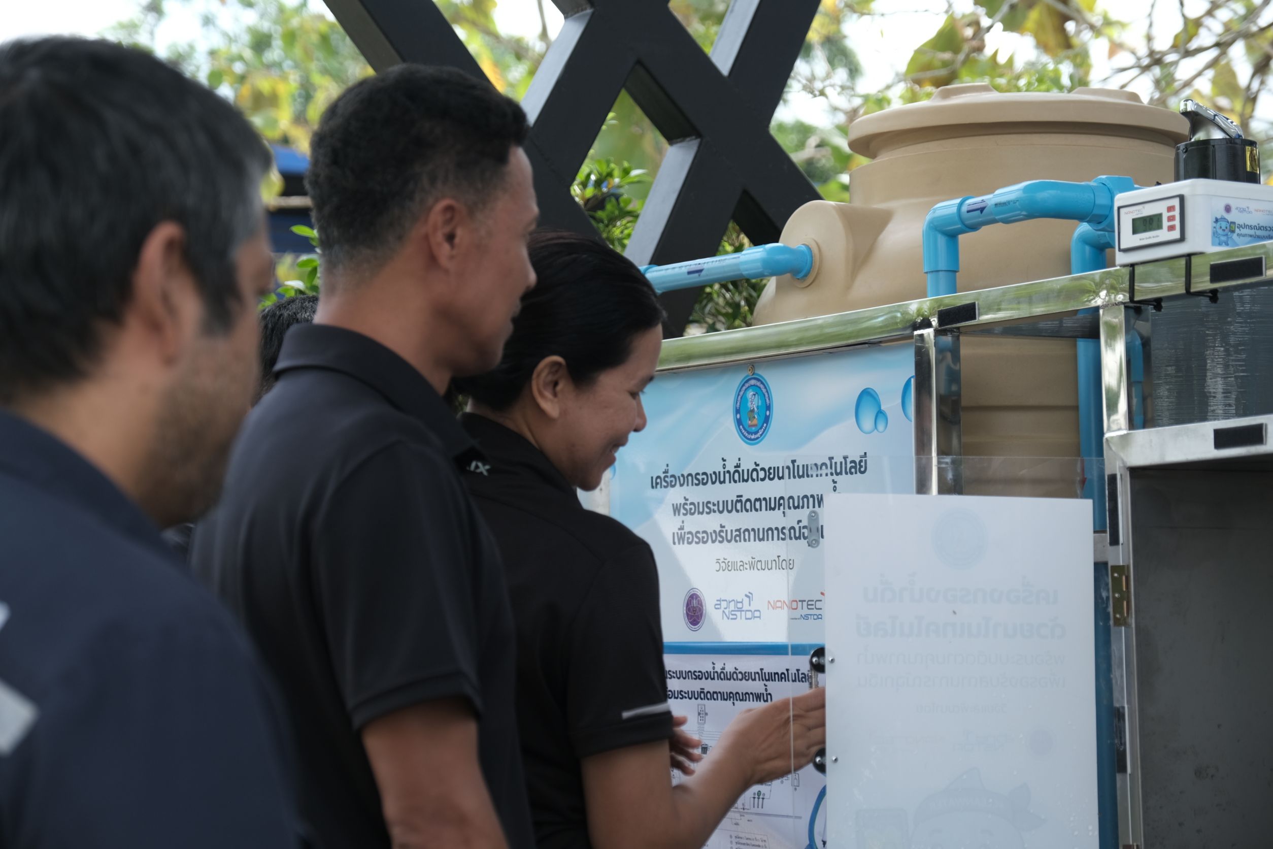 8ทีมนาโนเทคลงพื้นที่ติดตั้งในหาดใหญ่5 0