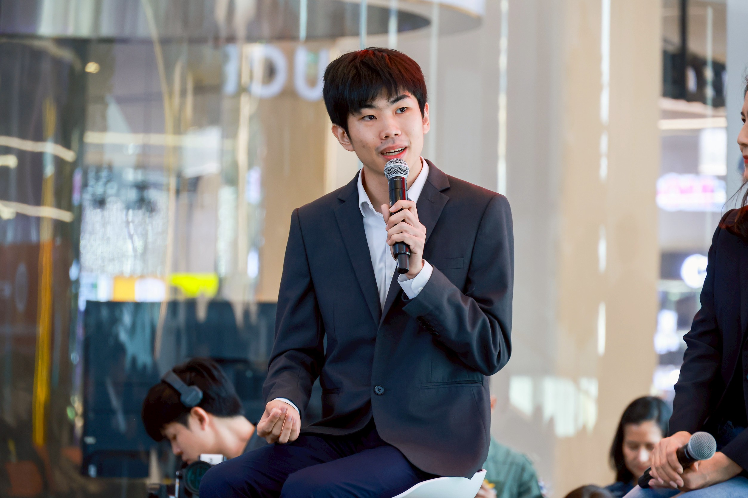 5 นวพล เชื่อมวราศาสตร์