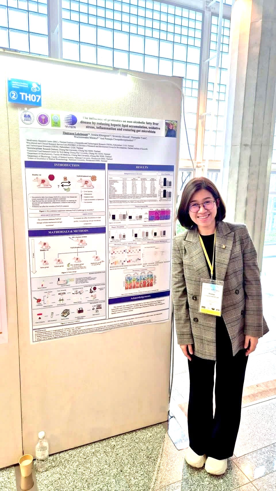 5 ดร.ธัญญรัตน์ เล็กชะอุ่ม oyd b0yp 