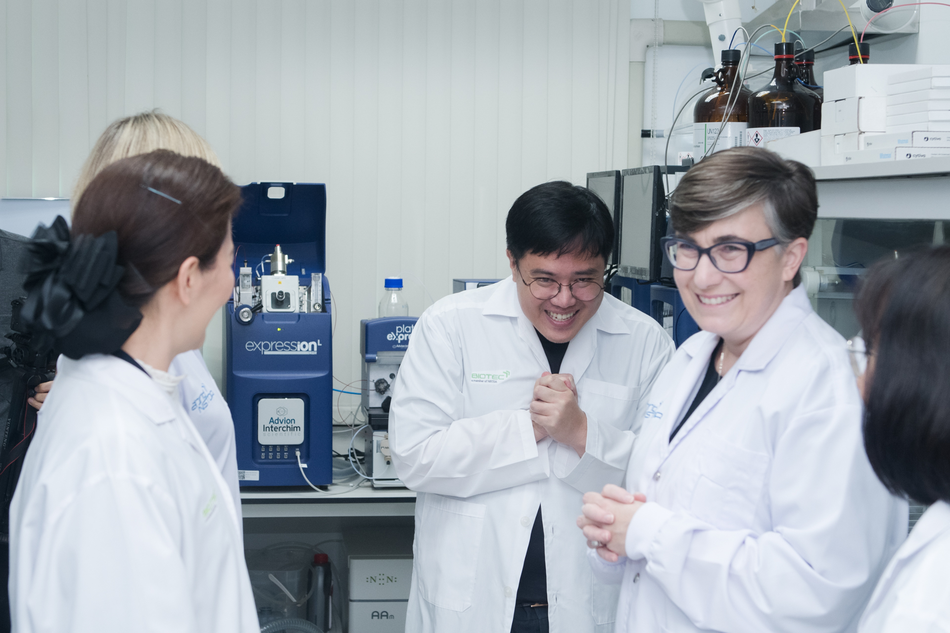 14 เยี่ยมชมห้องปฏิบัติการ 4 0