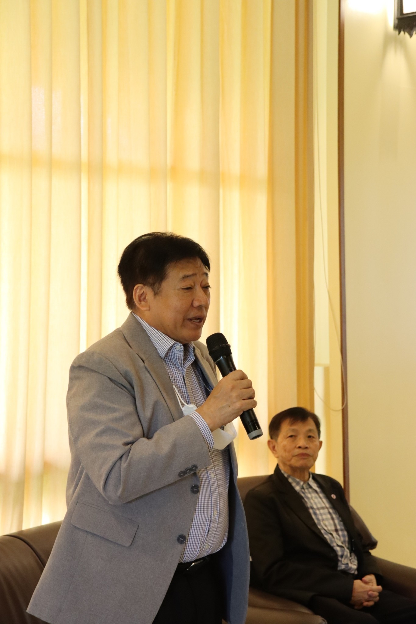 5E7F2EAB 1B06 4790 817B 1C67D5619C93 L0 001